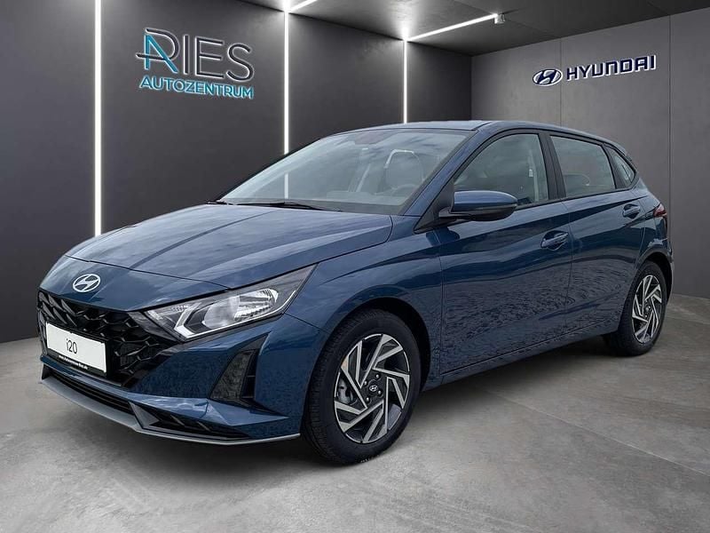 Vibrant blue Neu 2025 Hyundai i20 Trend Kleinwagen | 22.910 € (Etwas zu teuer) - Bild 1/4