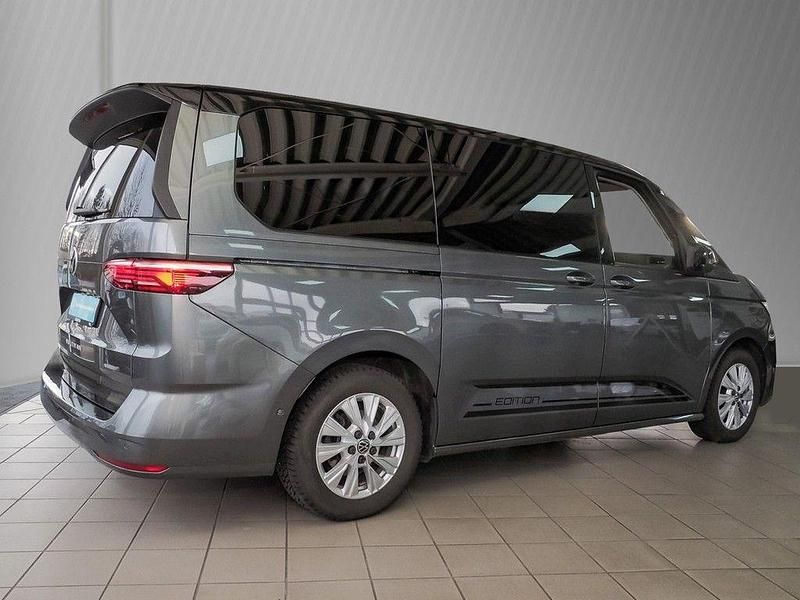 Gebraucht VW Multivan Edition 150 PS (110 kW) 2024 Indiumgrau metallic Van