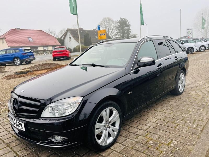 Gebraucht Mercedes C200 Avantgarde 184 PS (135 kW) 2008 Schwarz Kombi