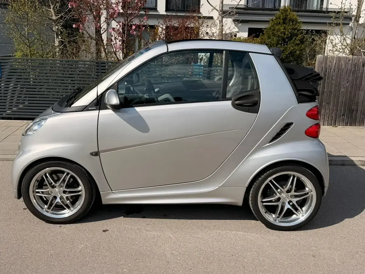 Gebraucht Smart ForTwo Cabrio Brabus 102 PS (75 kW) 2013 Silber Cabrio