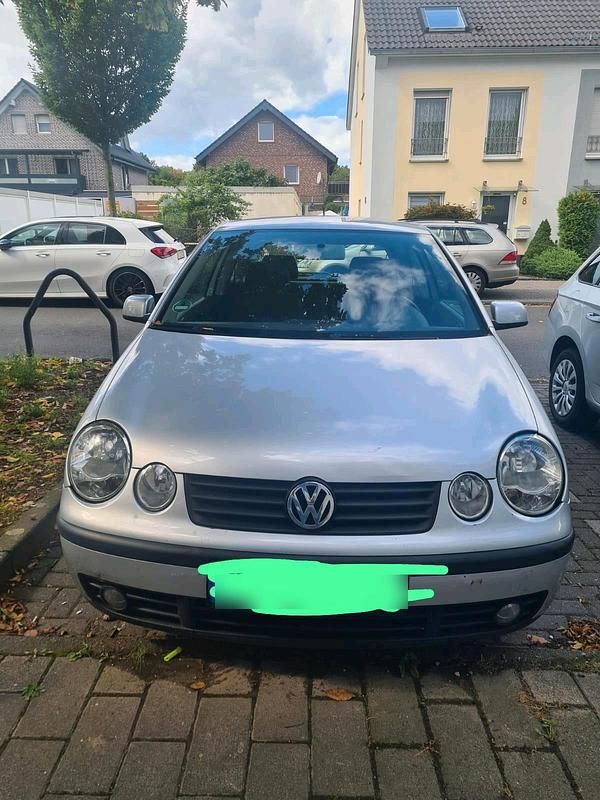 Silber Gebraucht 2002 VW Polo Kleinwagen | 400 € (Superpreis) - Bild 1/4
