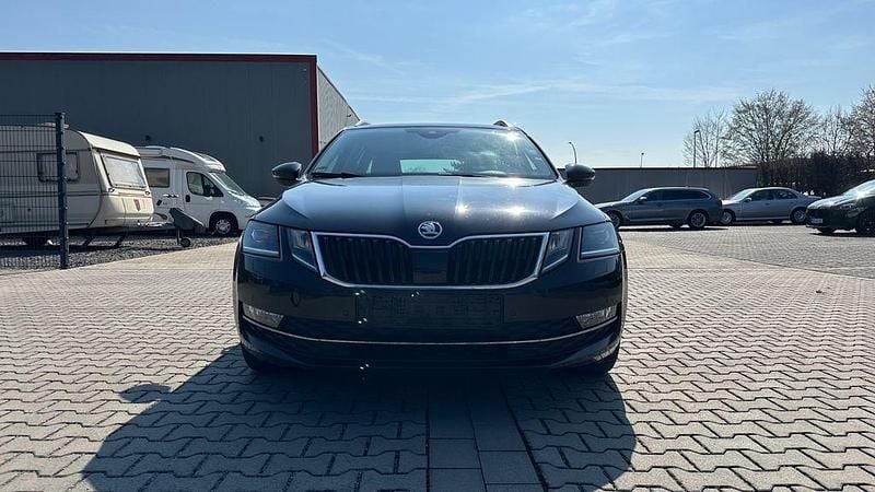 Gebraucht Skoda Octavia Style 116 PS (85 kW) 2019 Schwarz Kombi