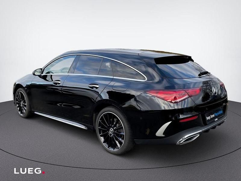 Gebraucht Mercedes CLA250e Shooting Brake AMG 218 PS (160 kW) 2020 Unilack nachtschwarz Kombi
