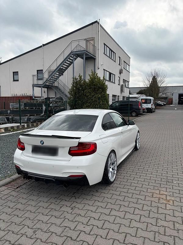 Gebraucht BMW M235 326 PS (239 kW) 2015 Weiß Coupé