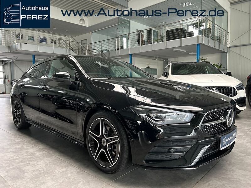 Schwarz Gebraucht 2022 Mercedes CLA250 Shooting Brake AMG Kombi | 36.749 € (Guter Preis) - Bild 1/4