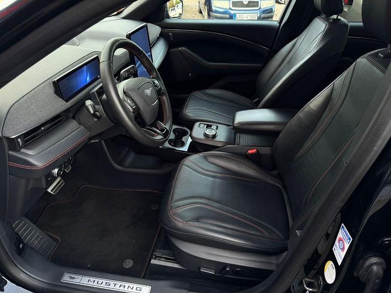 Gebraucht Ford Mustang Mach-E 258 kW (351 PS) 2022 Schwarz SUV