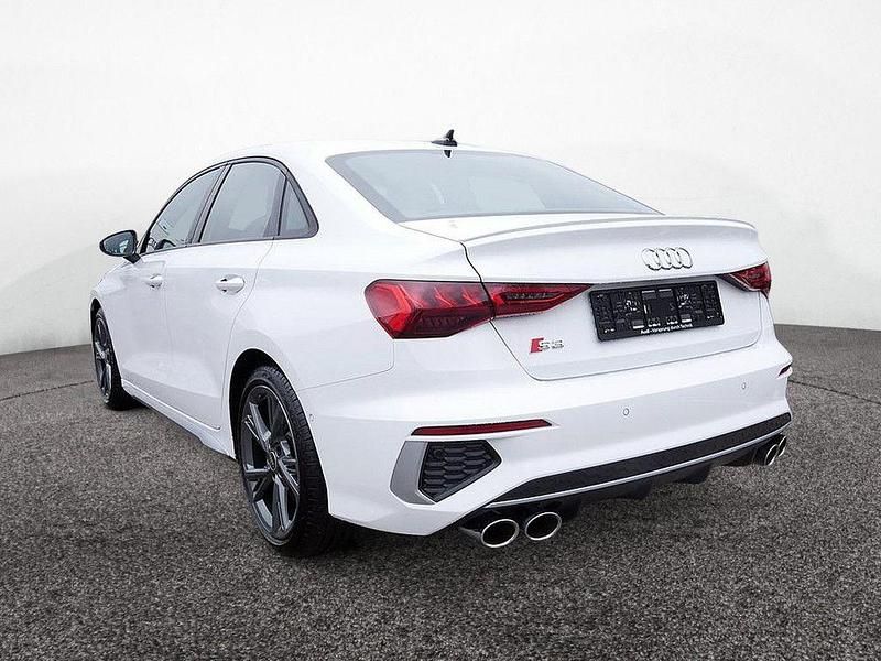 Gebraucht Audi S3 Sport 310 PS (228 kW) 2024 Weiß Limousine
