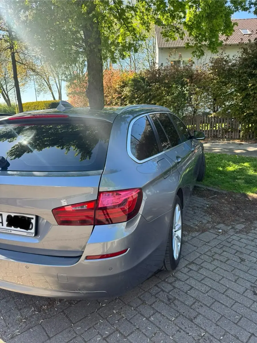 Gebraucht BMW 525 218 PS (160 kW) 2014 Grau Kombi