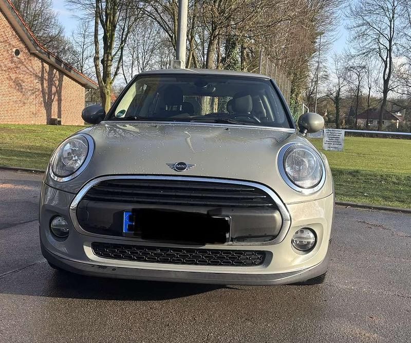 Gebraucht Mini ONE 102 PS (75 kW) 2019 Grau Kleinwagen