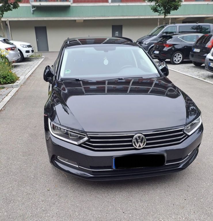 Gebraucht VW Passat Comfortline 150 PS (110 kW) 2015 Schwarz Kombi
