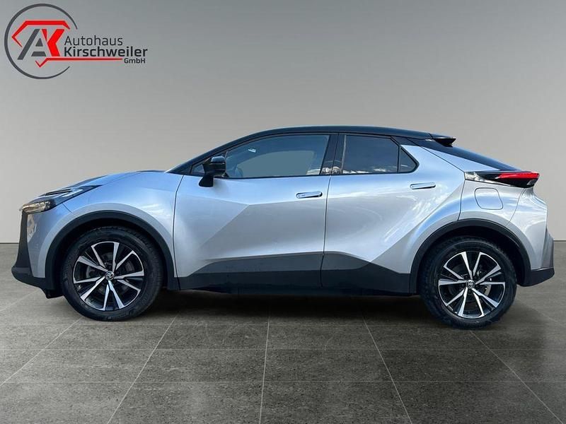 Gebraucht Toyota C-HR Team 223 PS (164 kW) 2024 Shimmering silver metallic/sch SUV