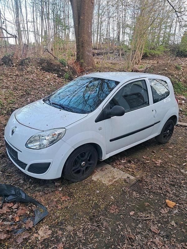 Second-hand Renault Twingo 58 CP (42 kW) 2009 Alb Hatchback
