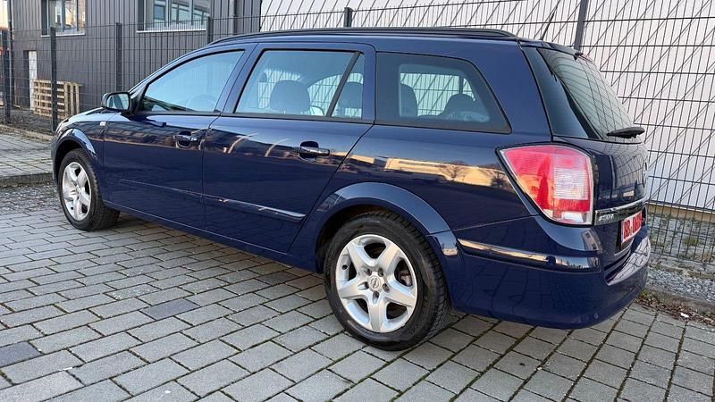 Gebraucht Opel Astra 120 PS (88 kW) 2007 Blau Kombi