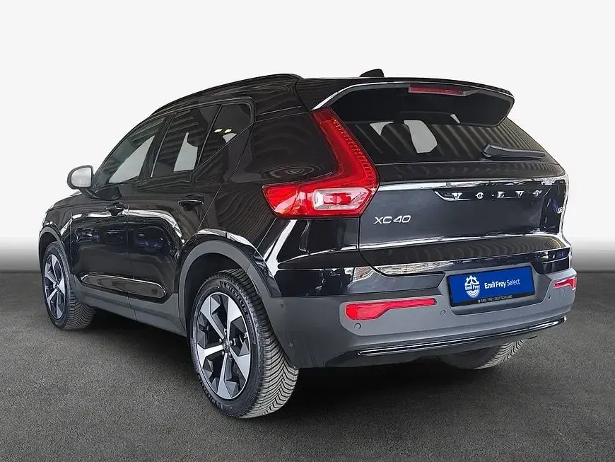 Gebraucht Volvo XC40 120 PS (88 kW) 2025 SUV