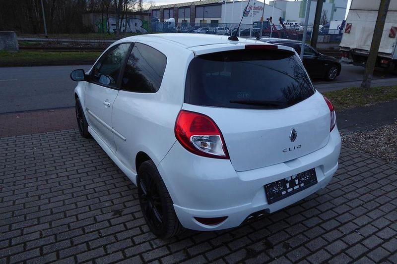 Gebraucht Renault Clio III GT 128 PS (94 kW) 2010 Weiß Kleinwagen