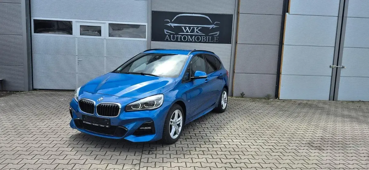 Gebraucht BMW 220 M Sport 192 PS (141 kW) 2020 Blau Kombi