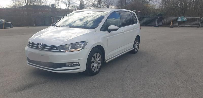 Gebraucht VW Touran 150 PS (110 kW) 2016 Weiß Van / Kleinbus