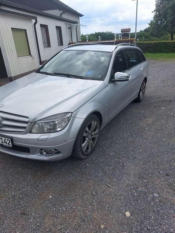 Grau Gebraucht 2009 Mercedes C220 Kombi | 4.500 € (Fairer Preis) - Bild 1/4