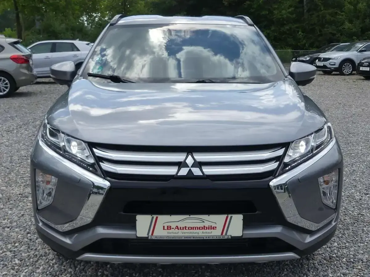Gebraucht Mitsubishi Eclipse Cross Diamant Edition 163 PS (119 kW) 2020 Platinumgrau (m) SUV