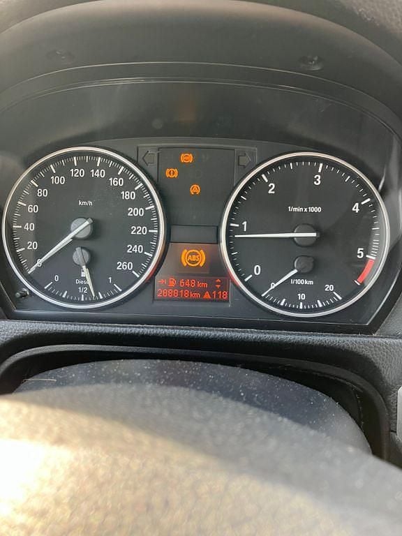 Gebraucht BMW 320 Efficient Dynamics 163 PS (119 kW) 2010 Schwarz Kombi