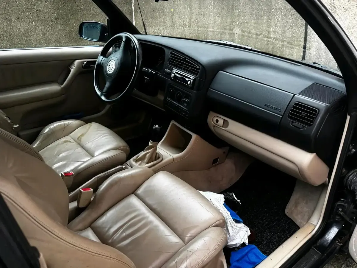 Gebraucht VW Golf Cabriolet 75 PS (55 kW) 1998 Blau Cabrio
