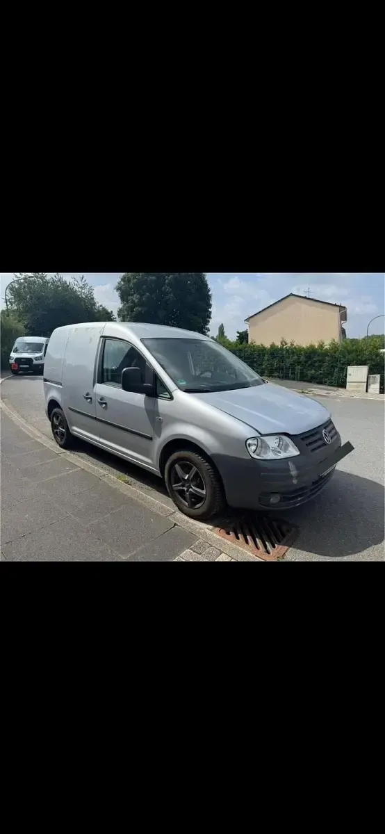 Gebraucht VW Caddy 102 PS (75 kW) 2008 Silber Van / Kleinbus