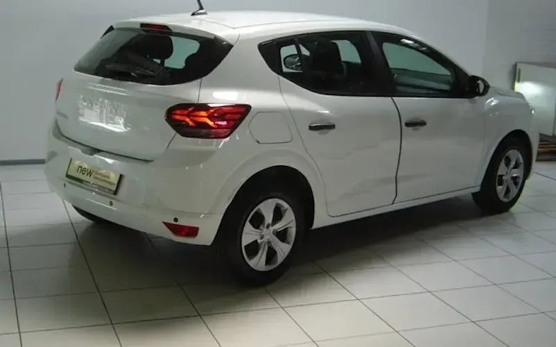 Gebraucht Dacia Sandero Essentiel 67 PS (49 kW) 2025 Limousine