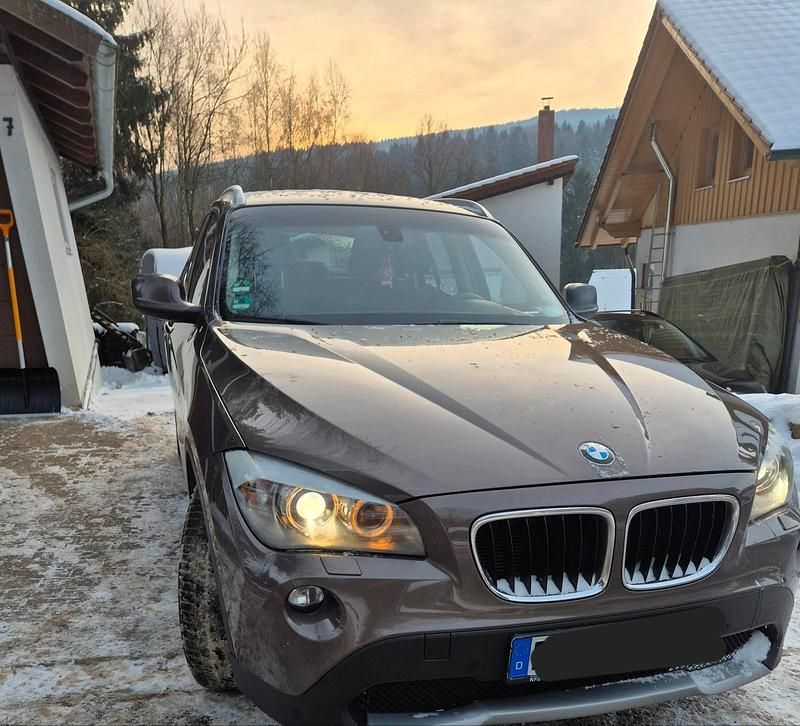 Gebraucht BMW X1 177 PS (130 kW) 2011 SUV