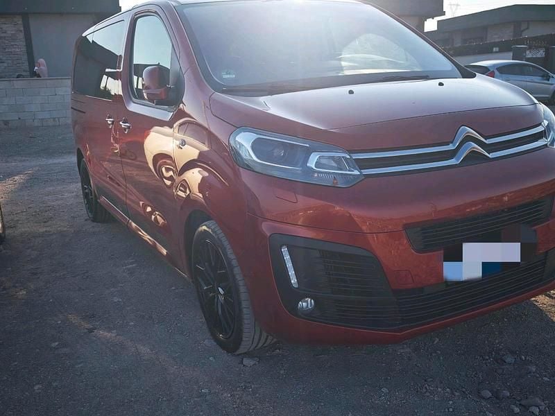 Orange Gebraucht 2018 Citroën Spacetourer Van | 35.000 € - Bild 1/4