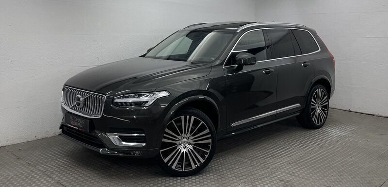 Grau Gebraucht 2020 Volvo XC90 Inscription SUV | 45.880 € (Fairer Preis) - Bild 1/4
