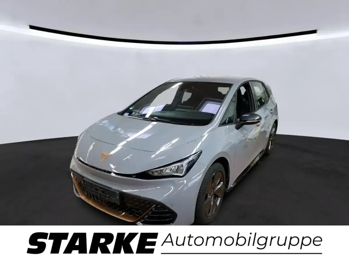 Używany Cupra Born 150 kW (204 KM) 2023 Szary Hatchback