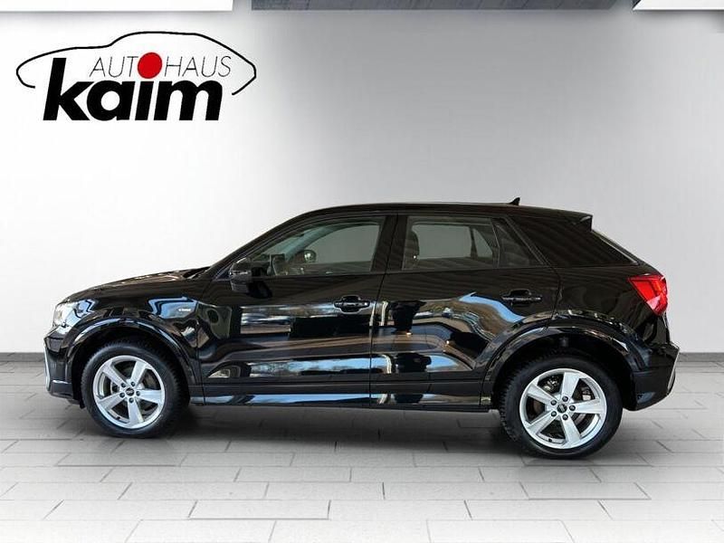 Gebraucht Audi Q2 S-Line 150 PS (110 kW) 2025 Schwarz SUV