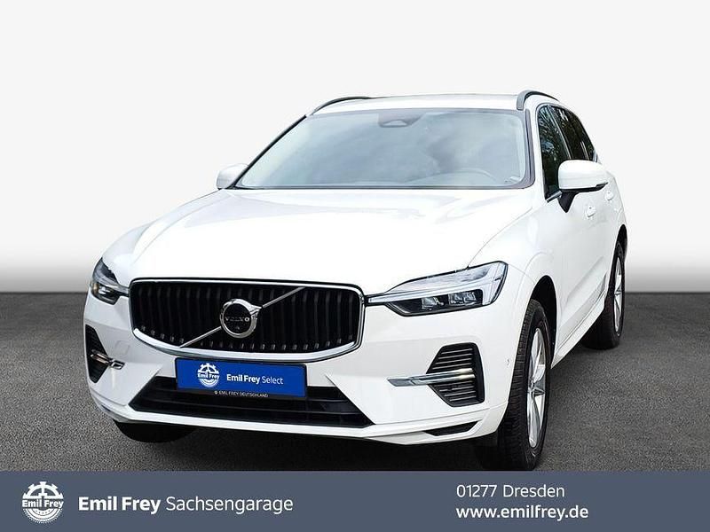 Weiß Gebraucht 2022 Volvo XC60 Momentum SUV | 31.800 € (Superpreis) - Bild 1/4