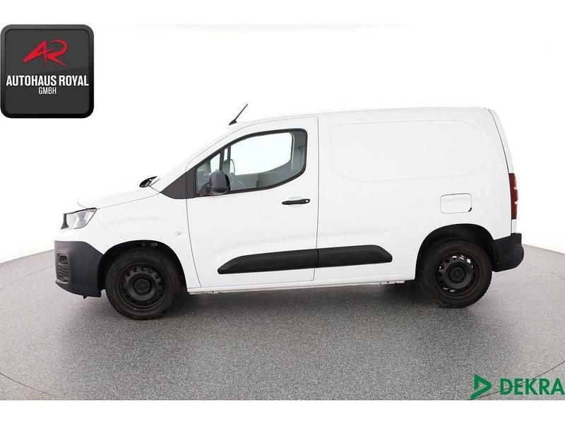 Gebraucht Peugeot Partner 99 PS (72 kW) 2019 Weiss Van / Kleinbus