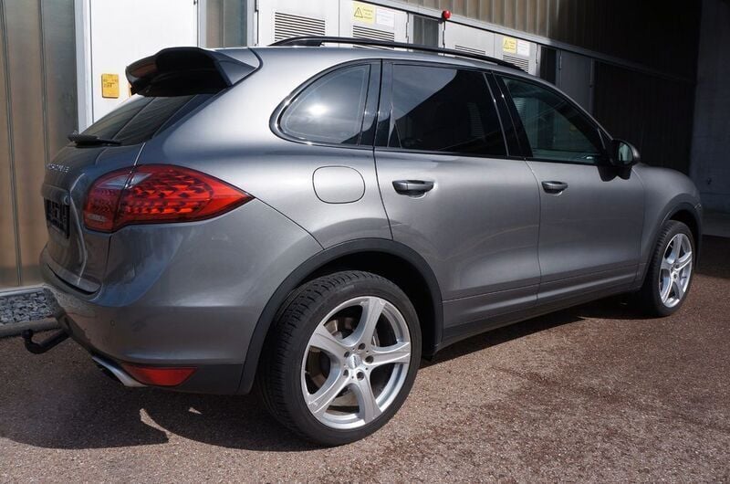 Gebraucht Porsche Cayenne Sport 245 PS (180 kW) 2011 Grau SUV