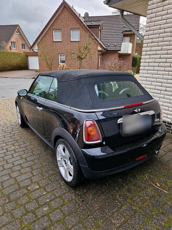 Used Mini Cooper Cabriolet 122 HP (89 kW) 2010 Black Cabriolet