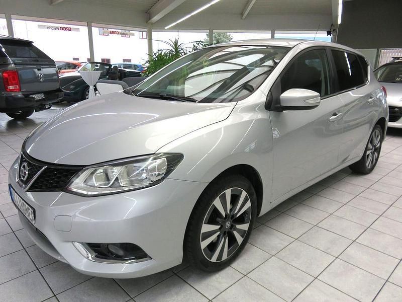 Silber Gebraucht 2017 Nissan Pulsar N-Connecta Limousine | 10.970 € (Fairer Preis) - Bild 1/4