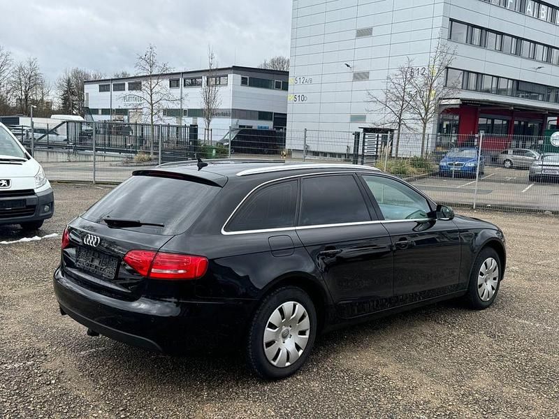 Gebraucht Audi A4 Ambiente 143 PS (105 kW) 2011 Schwarz Limousine