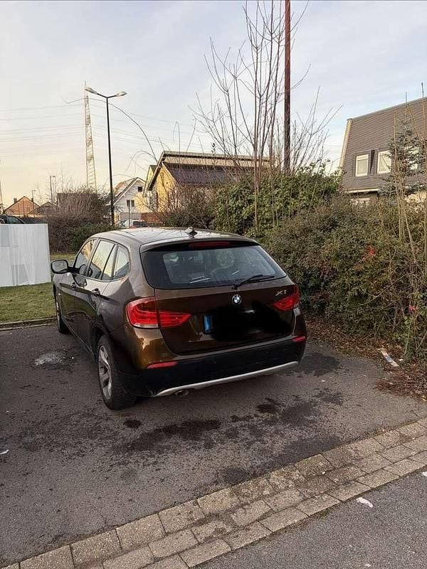 Gebraucht BMW X1 184 PS (135 kW) 2010 Braun SUV