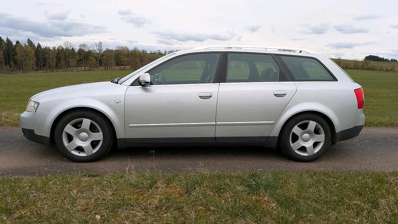 Gebraucht Audi A4 S-Line 179 PS (131 kW) 2002 Silber Kombi