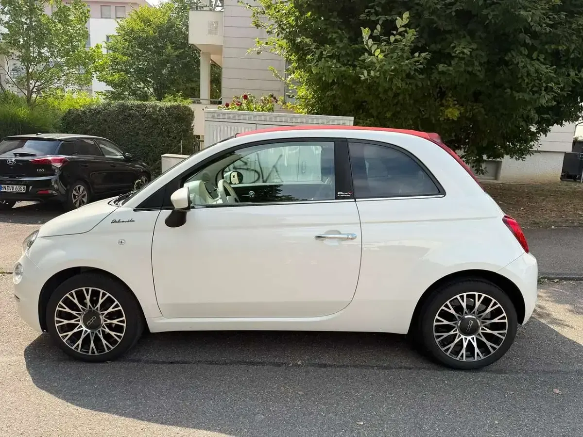 Gebraucht Fiat 500 Dolcevita 69 PS (50 kW) 2021 Weiß Cabrio
