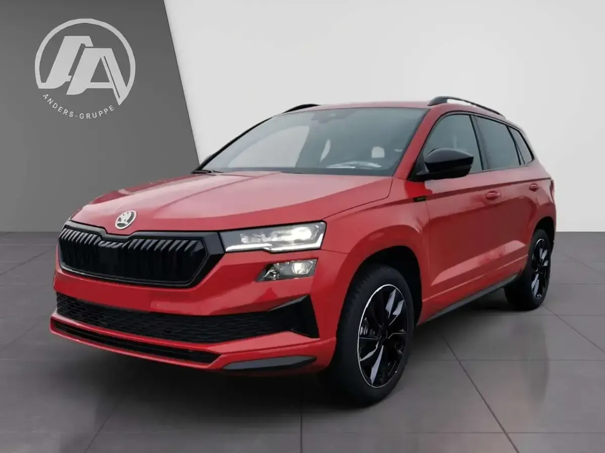 Gebraucht Skoda Karoq SportLine 150 PS (110 kW) 2025 Rot velvetrot SUV
