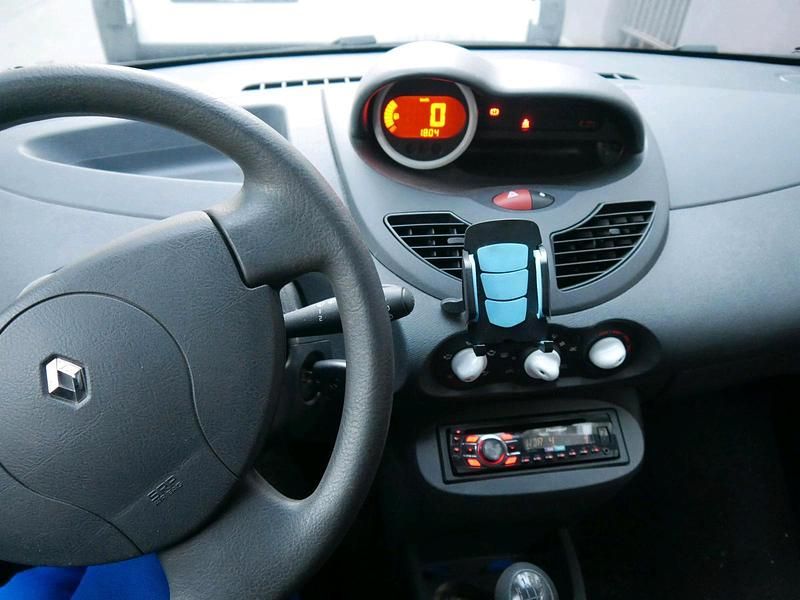 Gebraucht Renault Twingo 75 PS (55 kW) 2011 Rot Kleinwagen