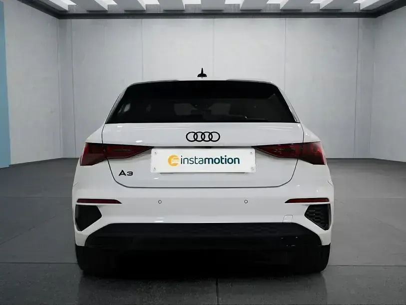 Gebraucht Audi A3 e-tron 109 PS (80 kW) 2023 Weiss Kleinwagen