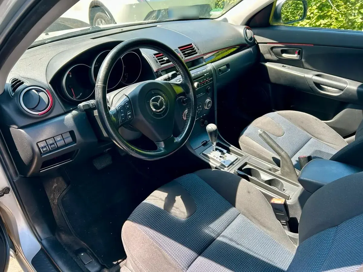 Gebraucht Mazda 3 105 PS (77 kW) 2004 Grau Limousine