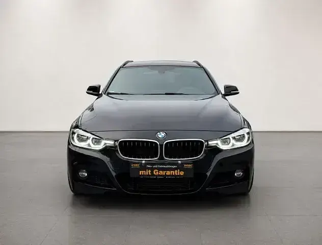 Gebraucht BMW 320 M Sport 190 PS (139 kW) 2019 Schwarz Limousine