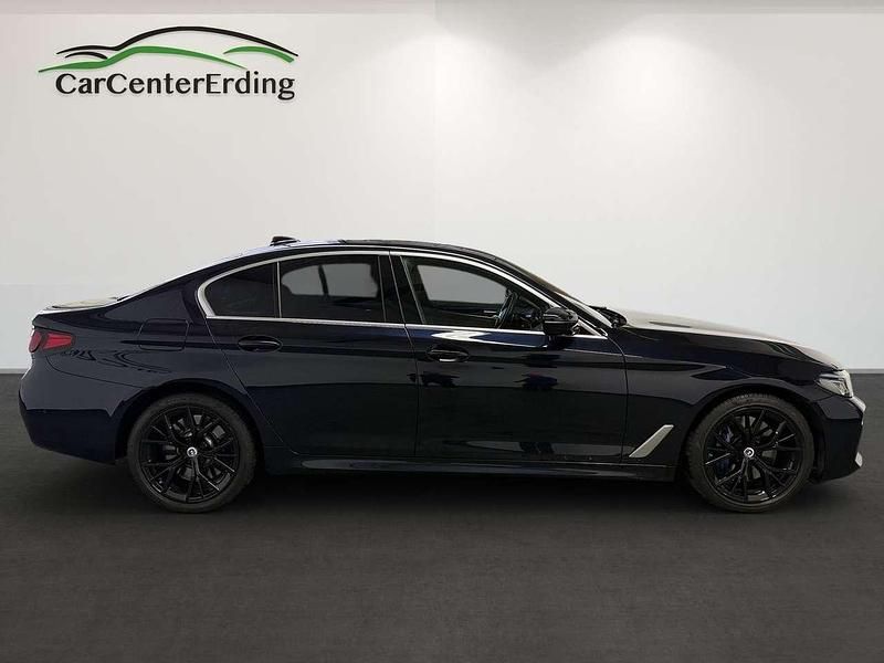 Gebraucht BMW 540 M Sport 333 PS (244 kW) 2022 Carbonschwarz Limousine