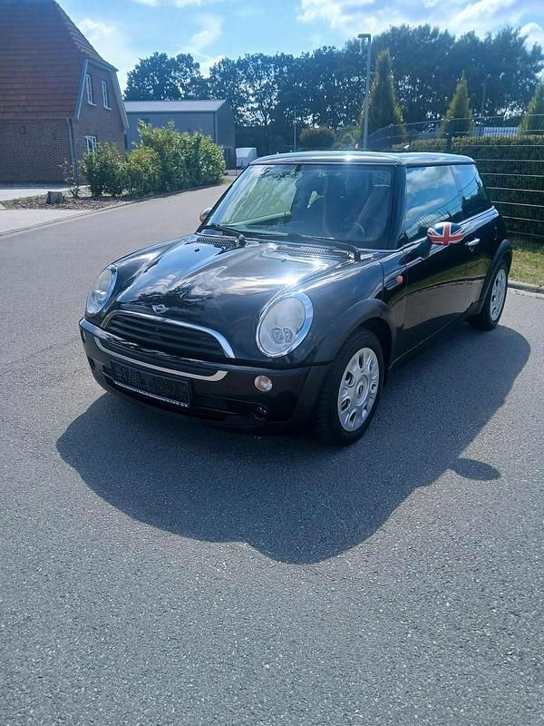 Schwarz Gebraucht 2004 Mini ONE Kleinwagen | 750 € (Superpreis) - Bild 1/4