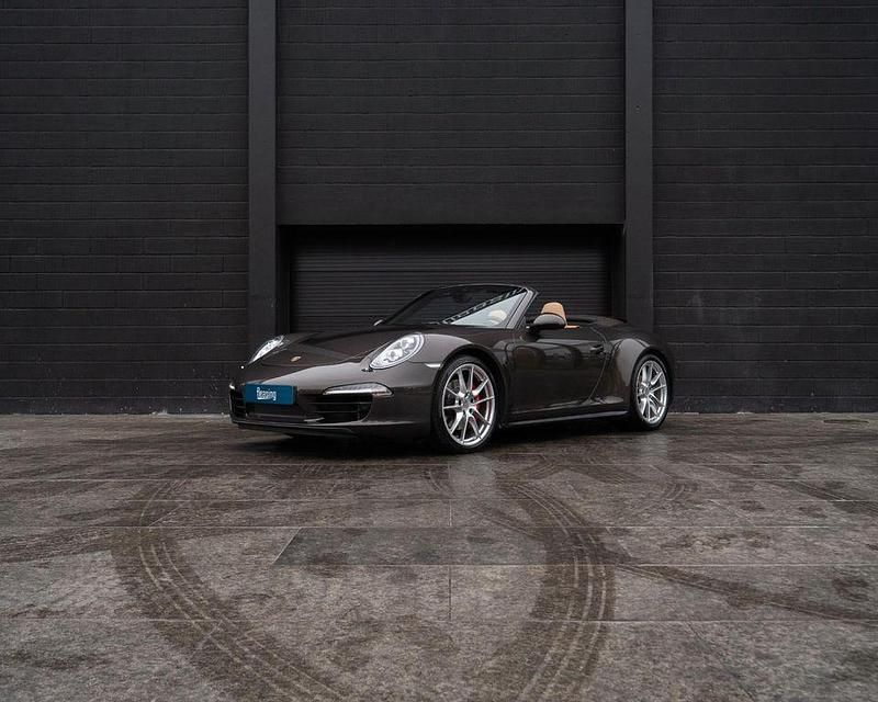 Braun Gebraucht 2015 Porsche 911 Carrera 4S Cabriolet Cabrio | 93.442 € (Fairer Preis) - Bild 1/4