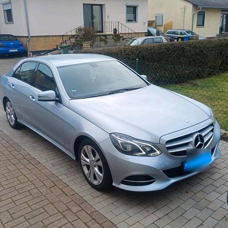 Gebraucht Mercedes E350 258 PS (189 kW) 2015 Grau Limousine